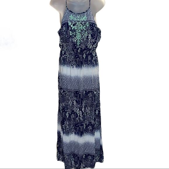 Embroidered Halter Style Maxi Dress‎ - Picture 1 of 6